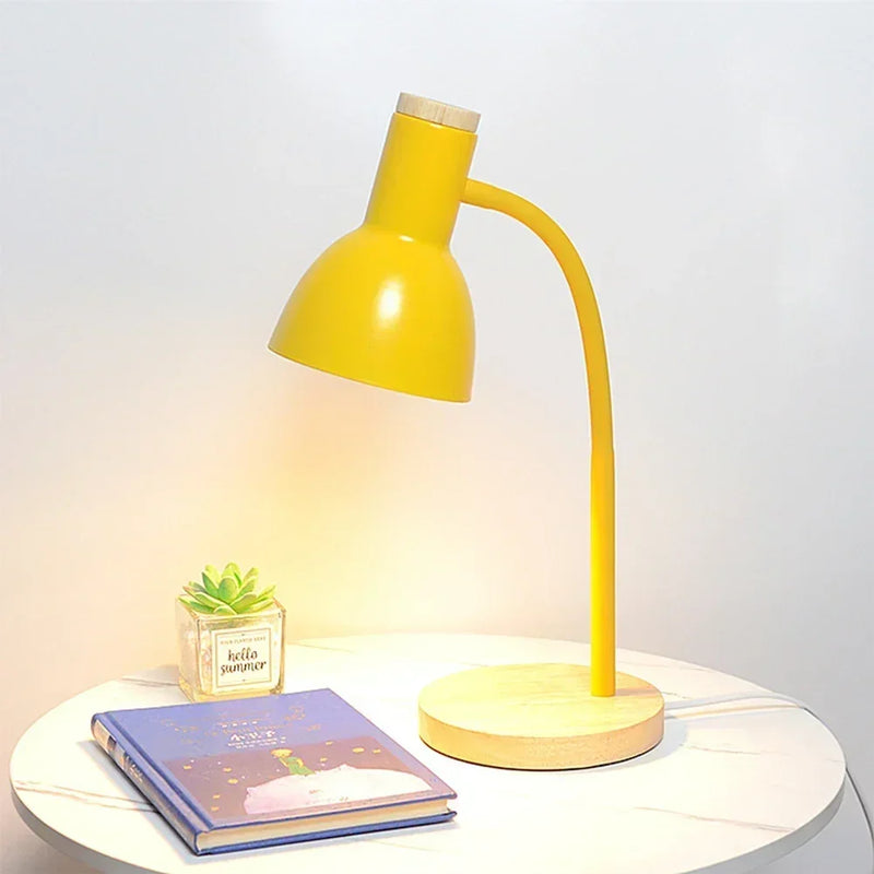 Nordic moderno madeira ferro led proteção para os olhos lâmpada de mesa criativo sala estar cabeceira quarto decoração ornamento pequena luz da noite