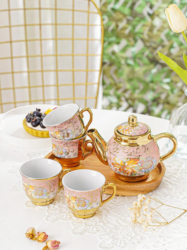 Jogo de Xícaras e Bule com 5 Peças de Café e Chá de Porcelana em Cerâmica de Luxo