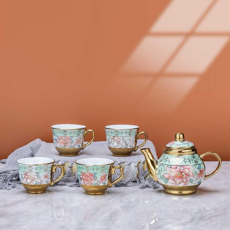 Conjunto de Chá Luxuoso 4 Xícaras 90 ml + Bule – Porcelana Floral com Detalhes Dourados